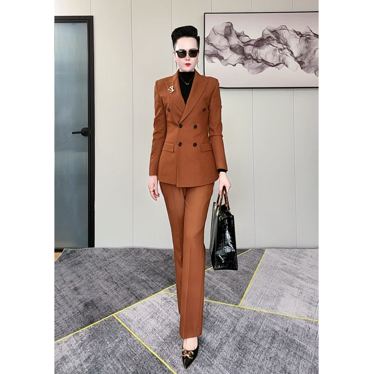 【白衣哥】新款冬款焦糖色双排扣喇叭裤气质修身职业套装