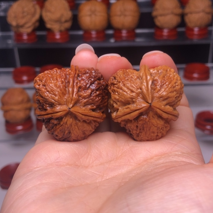 文玩核桃吊坠源****10糖三角