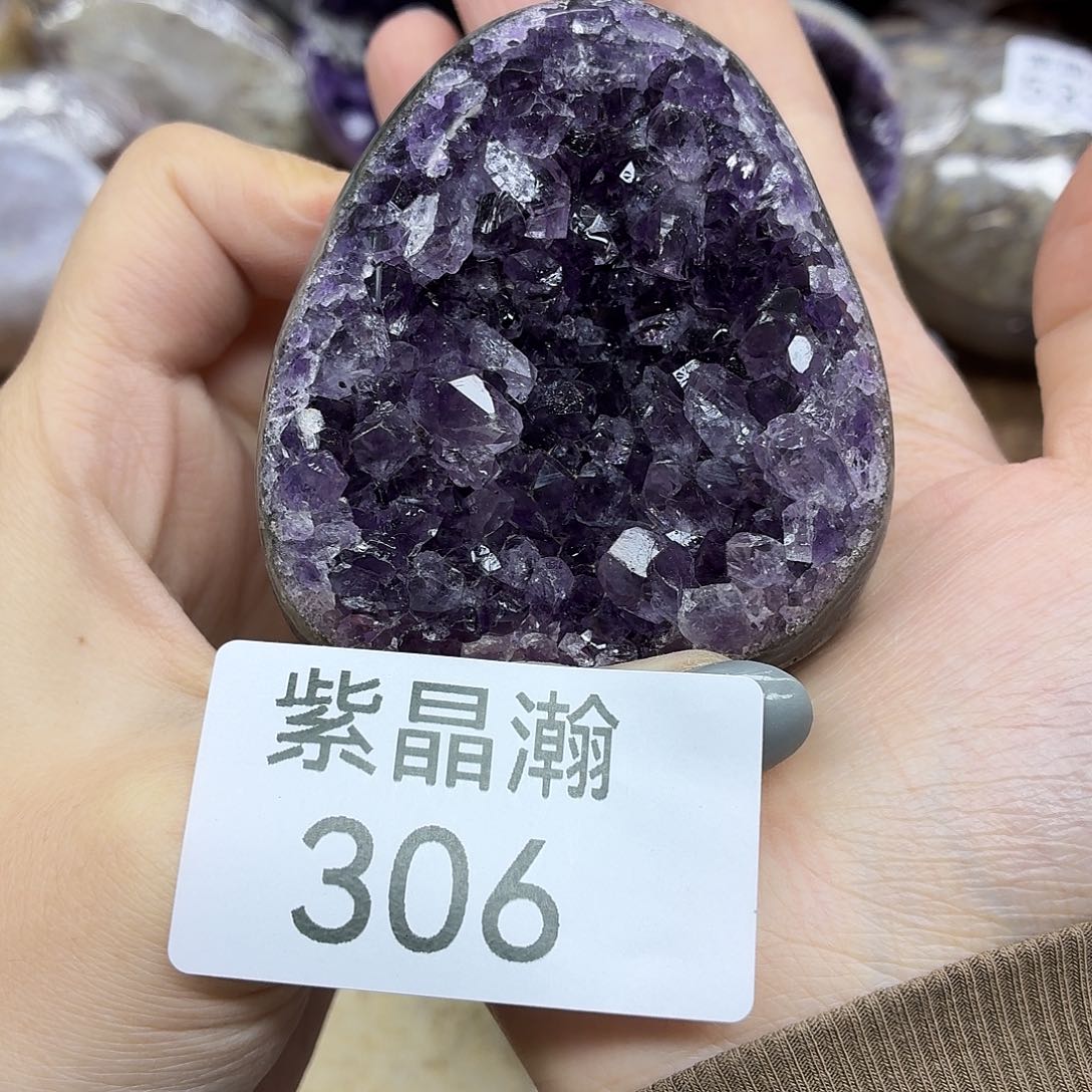 大型摆件（非配饰）未镶嵌水晶