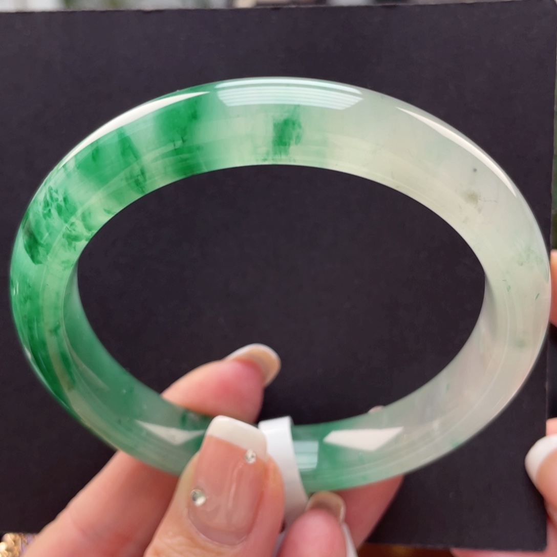 石英质玉手镯未镶嵌59-60