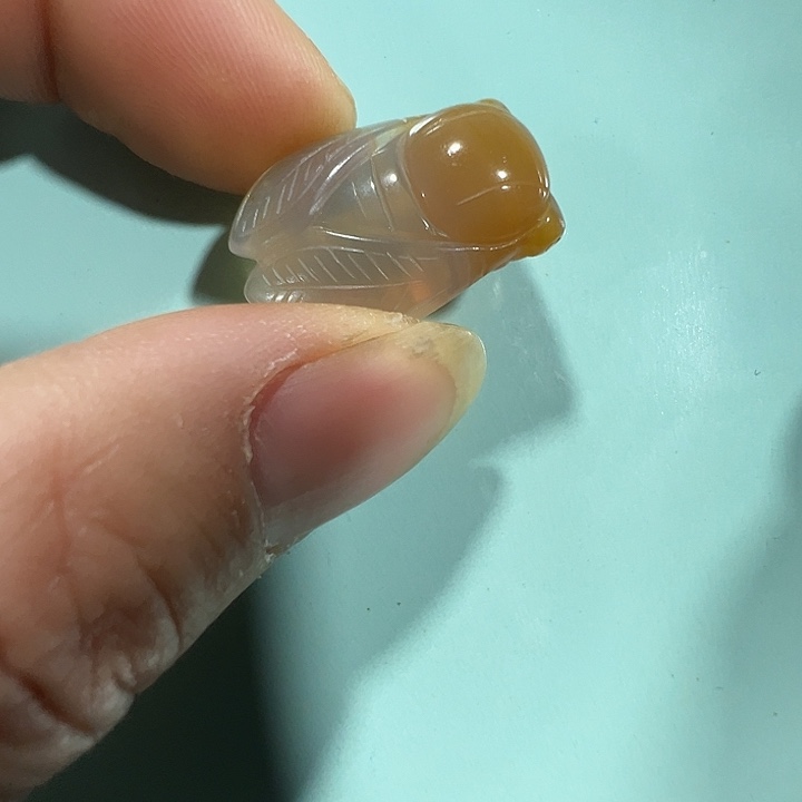 透闪石质玉未镶嵌挂件