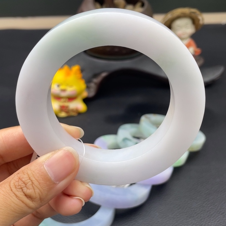 定制翡翠翡翠手镯未镶嵌