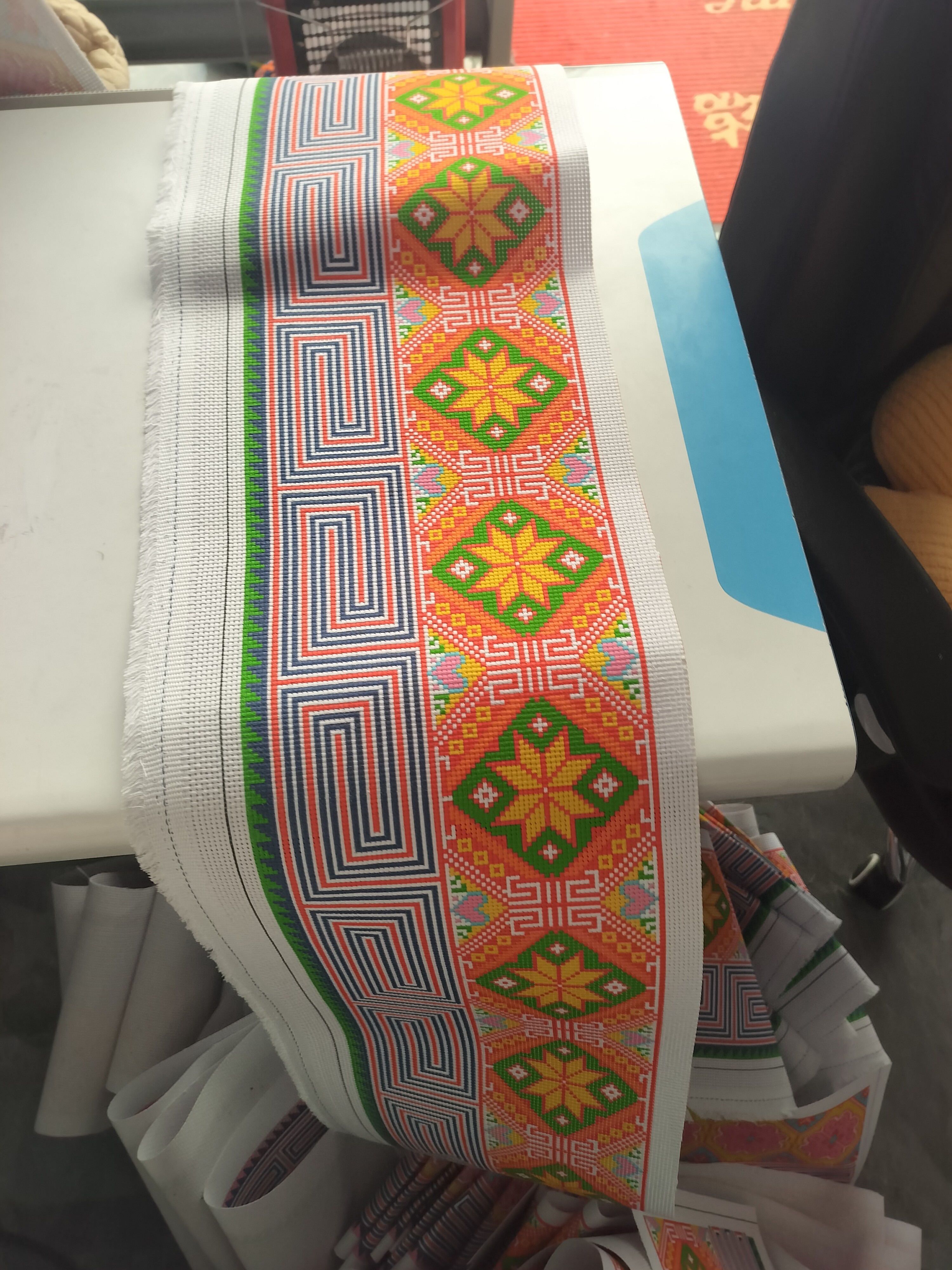 蓝色裙角带裙花需要自己绣配线送针绣花刺绣印花手工