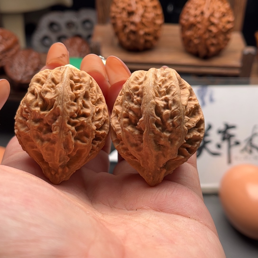 文玩核桃把件关东木子家楸大胖105