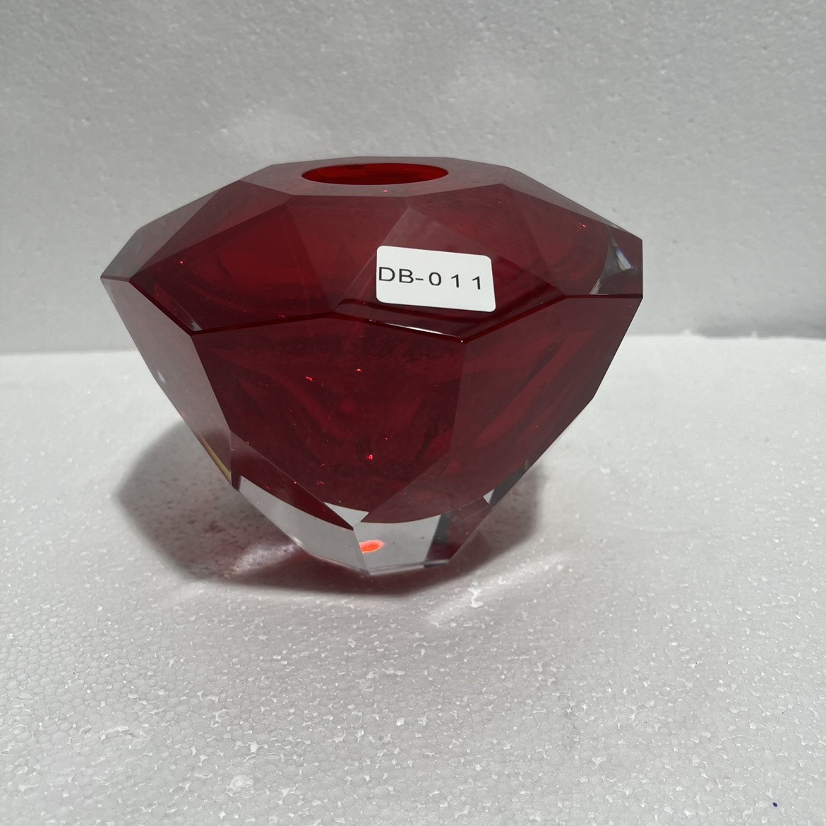 L653 现代化钻石花瓶红色客厅书房居家装饰摆件插花器