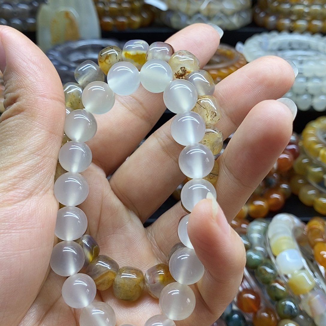 玛瑙/玉髓手串未镶嵌