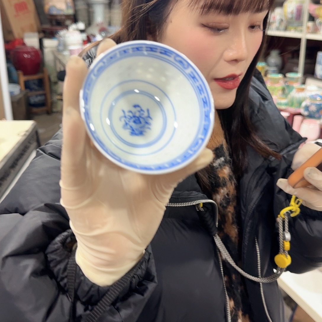 摆件瓷/////景德镇陶瓷瓷器。