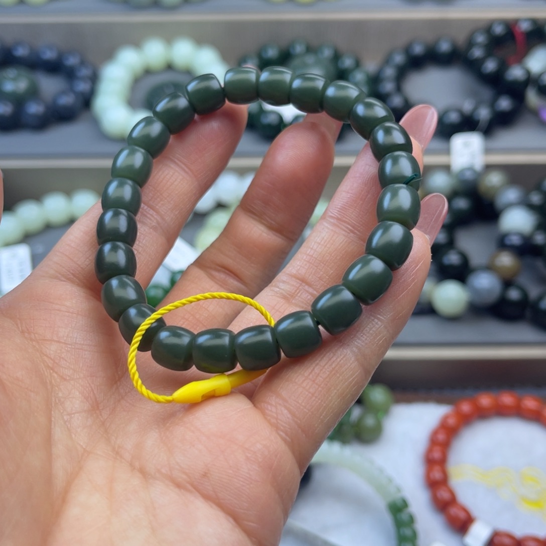 和田玉手链未镶嵌