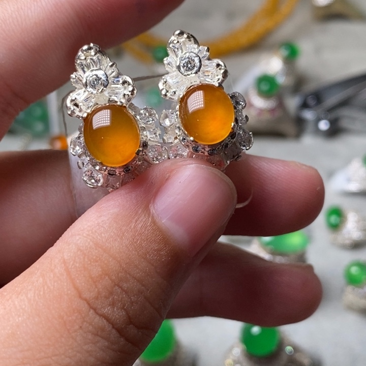 翡翠未镶嵌挂件翡翠冰种