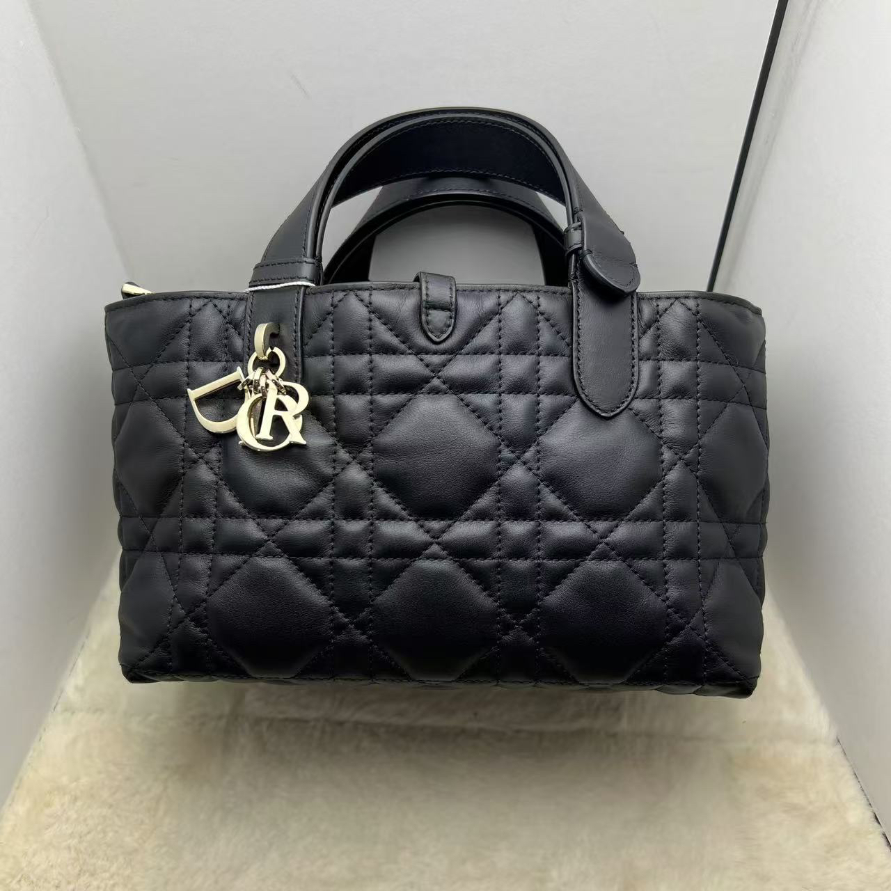99新 DIOR/迪奥 黑金toujours小号（24年编码）