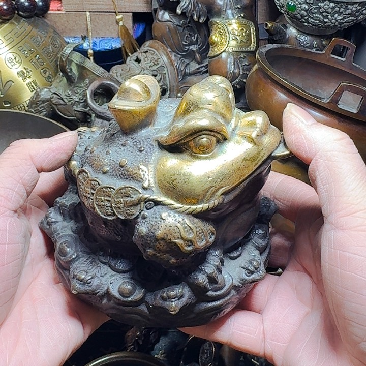 铜器摆件收收藏藏