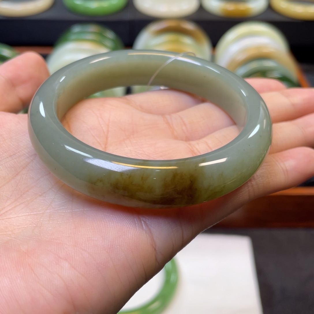 和田玉手镯5455未镶嵌