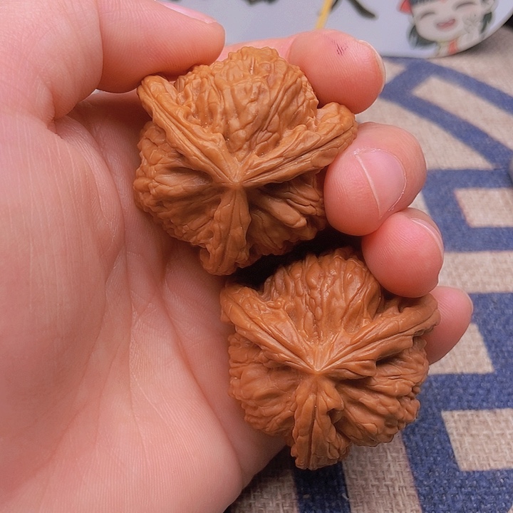 吊坠文玩核桃4****灯三棱