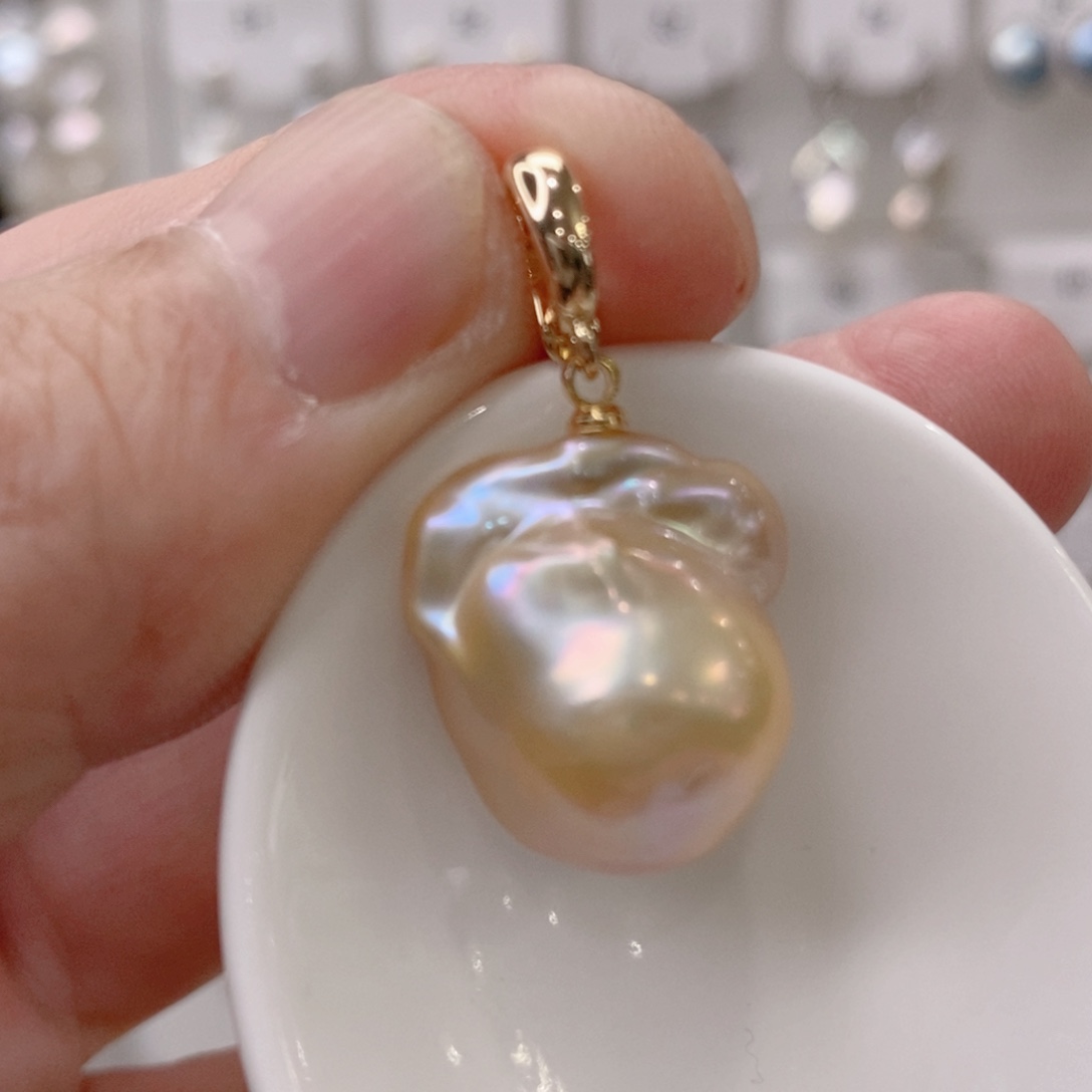 颈饰淡水珍珠未镶嵌