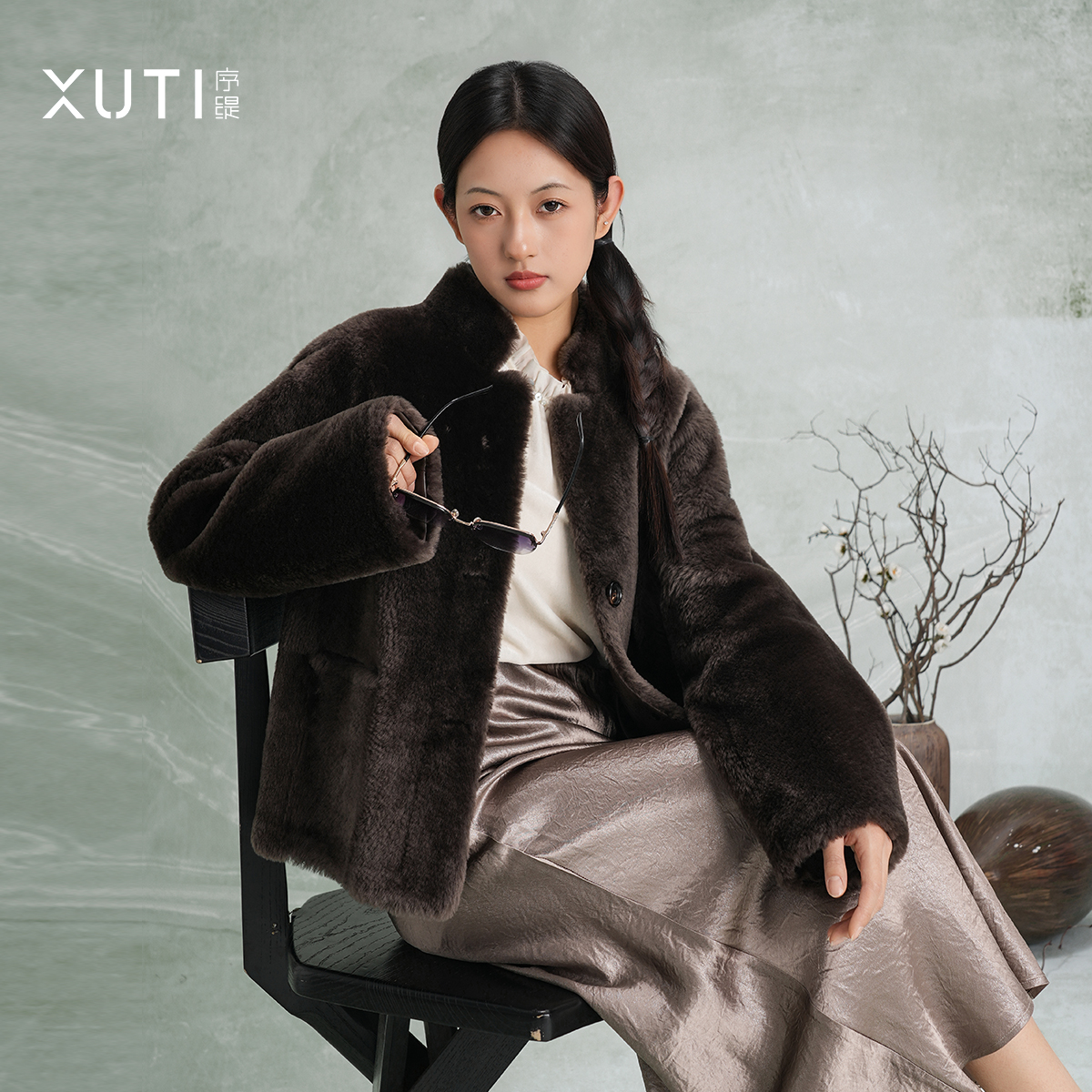 序缇羊毛革保暖皮草外套女2025冬季新款高级上衣J137-27257