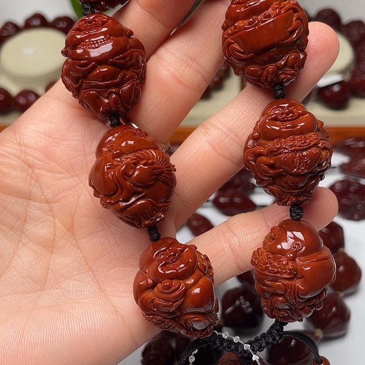 橄榄核手串流**华包浆玉化