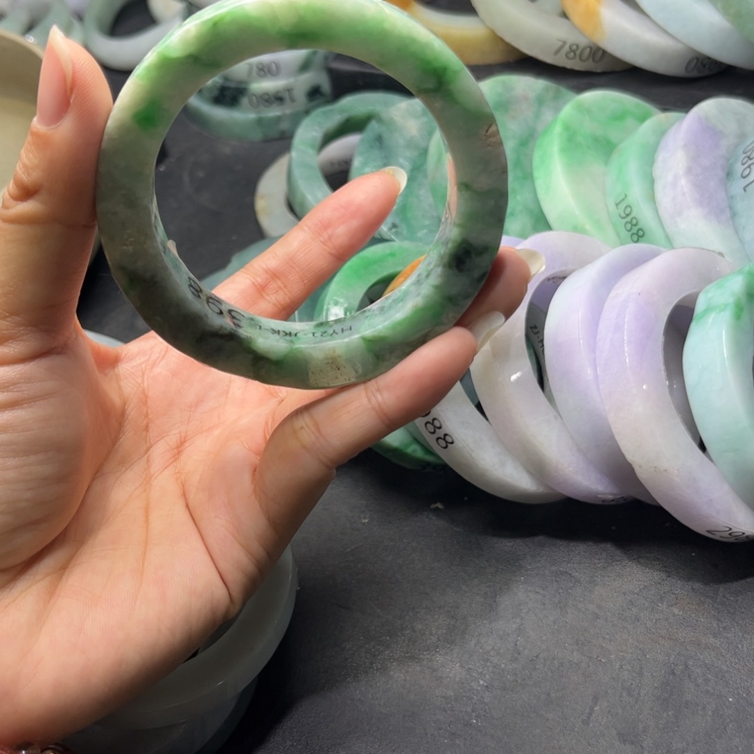 定制翡翠手镯未镶嵌