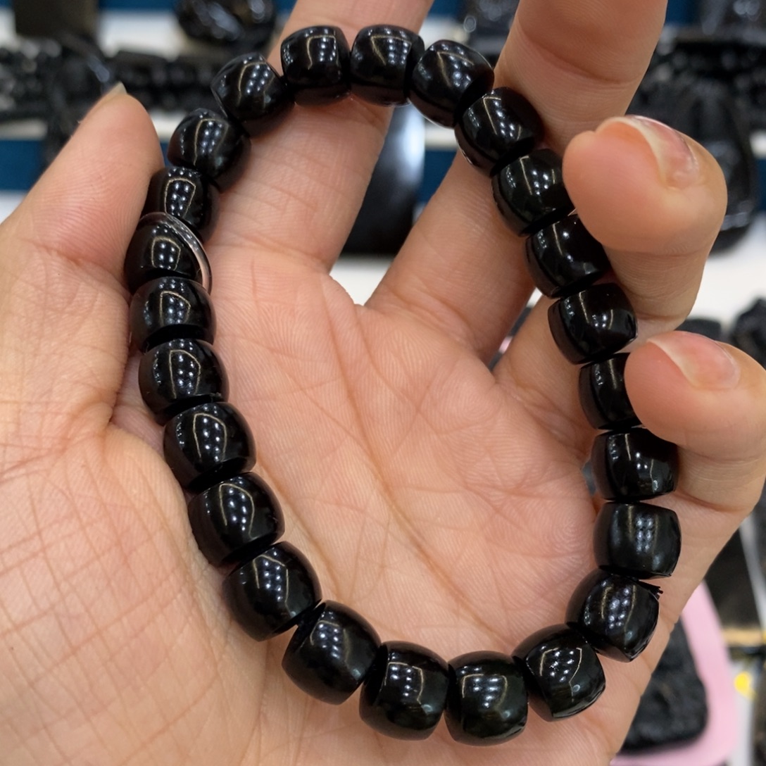 少***东蛇纹石玉未镶嵌手串