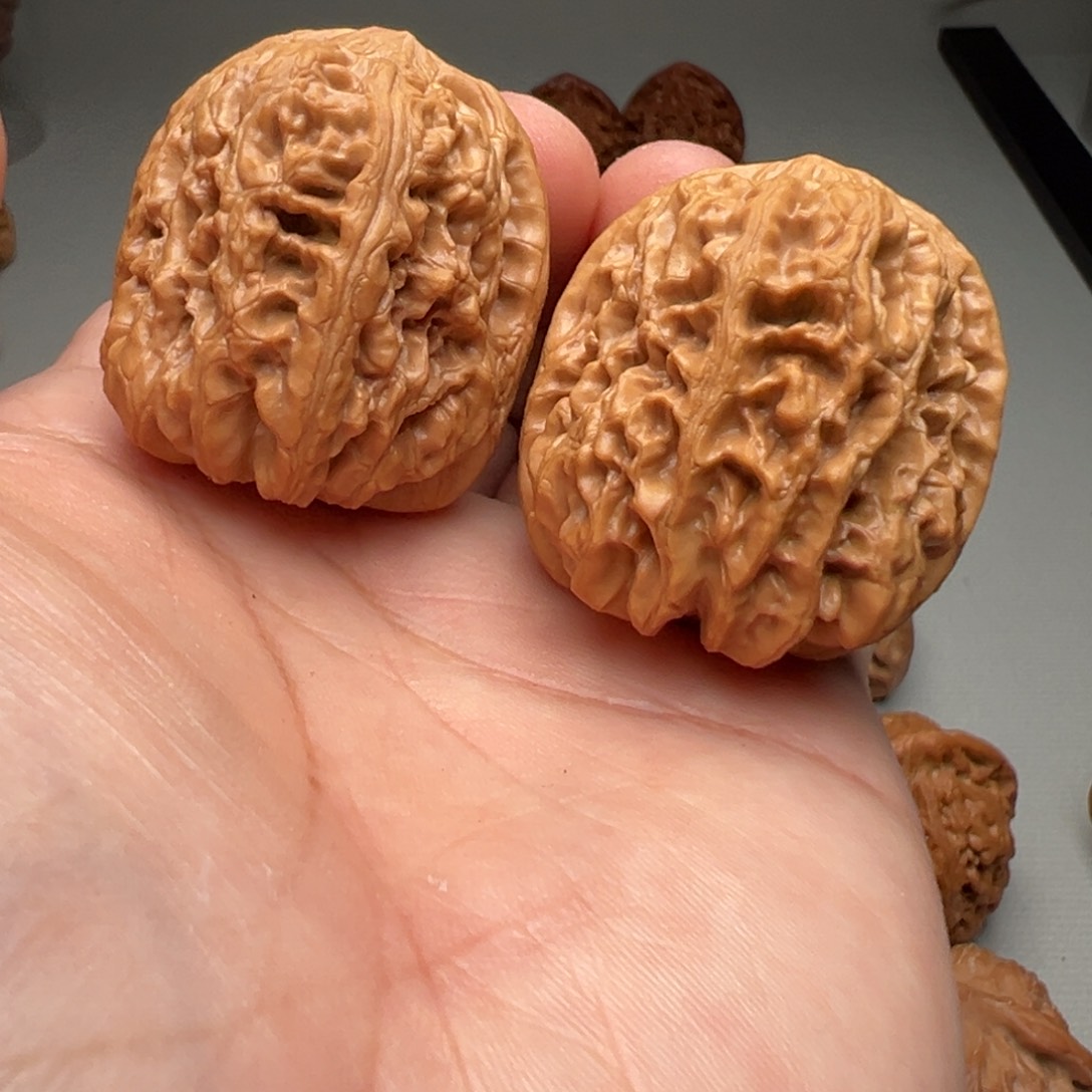 文玩核桃吊坠西北37