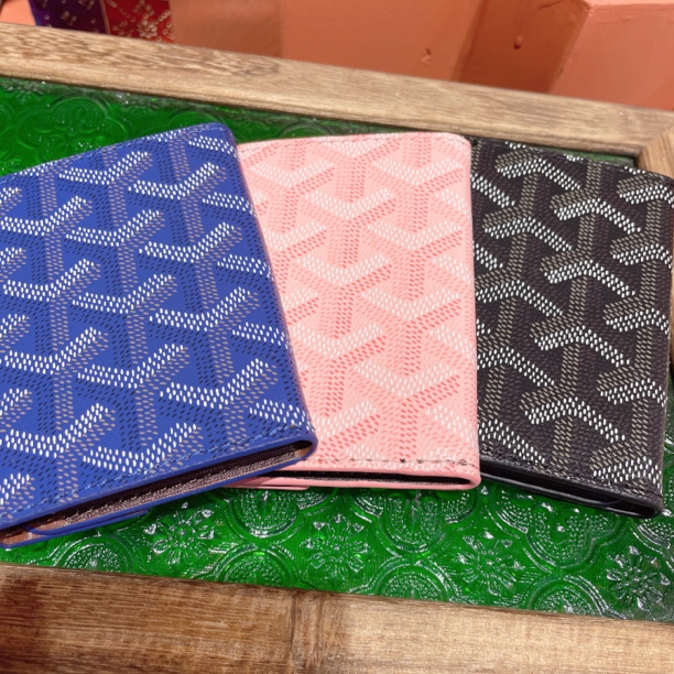 14270  狗牙多层卡包