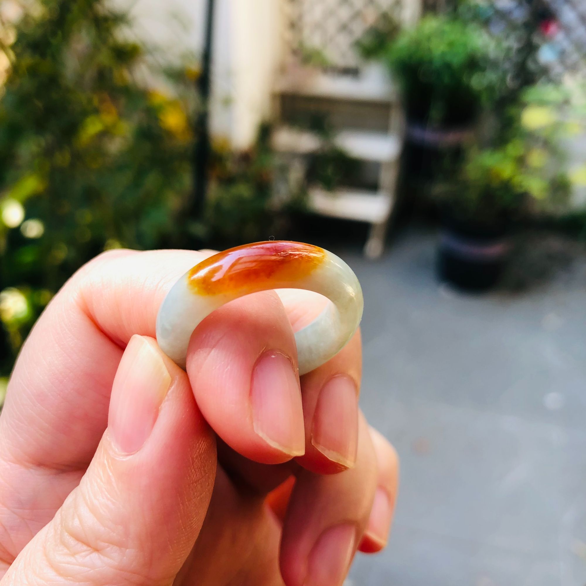 天然缅甸焦糖色翡翠指环