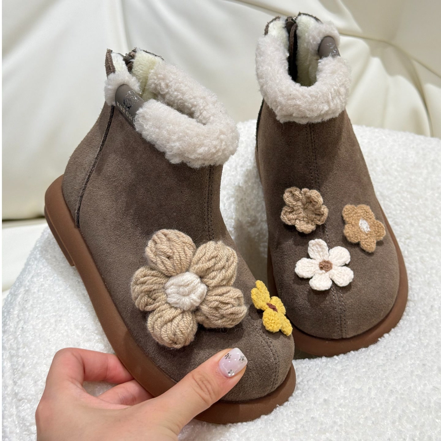 现货真皮2025冬季时尚加绒保暖牛皮韩式雪地靴儿童防滑短筒靴子