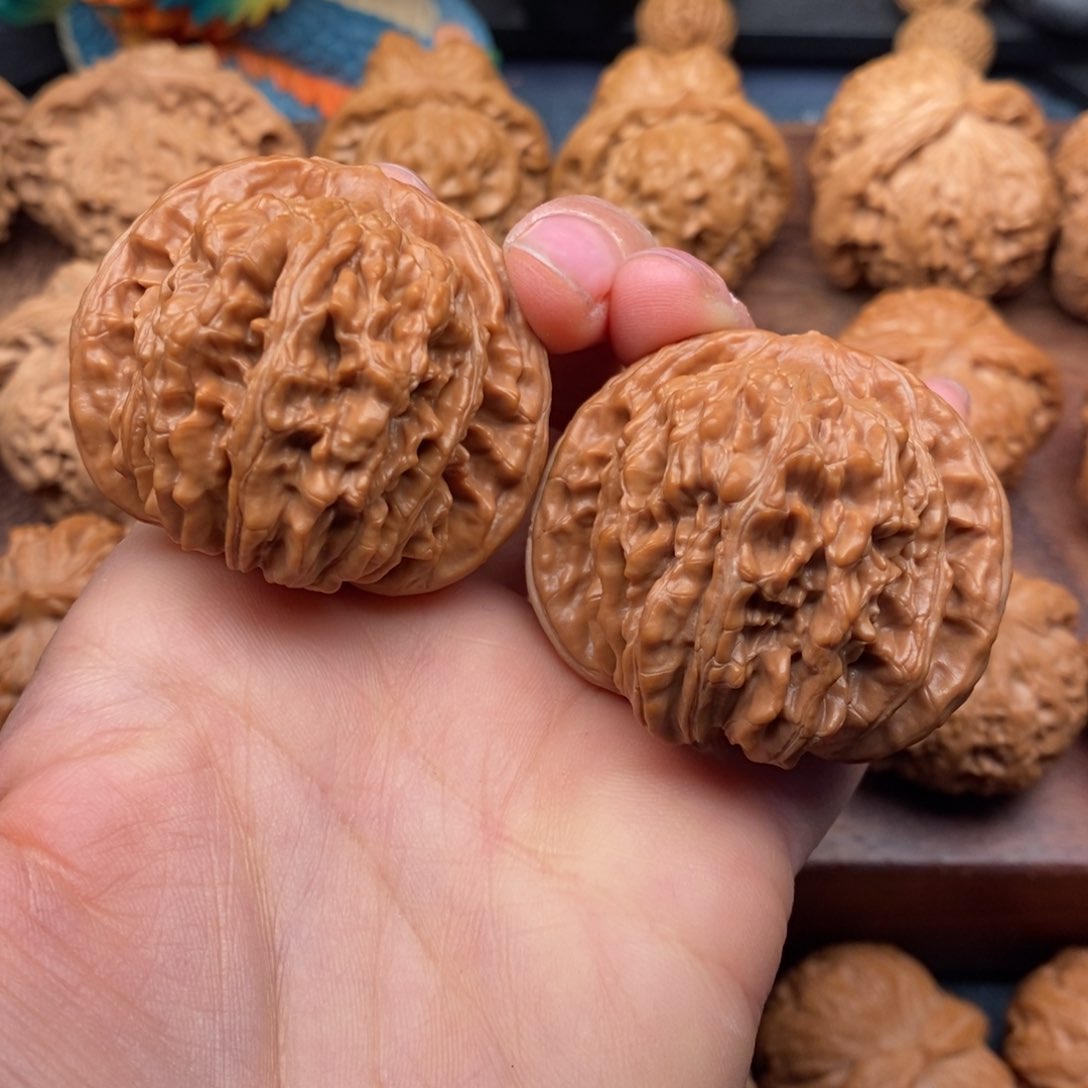 文玩核桃把件44精品平谷楼