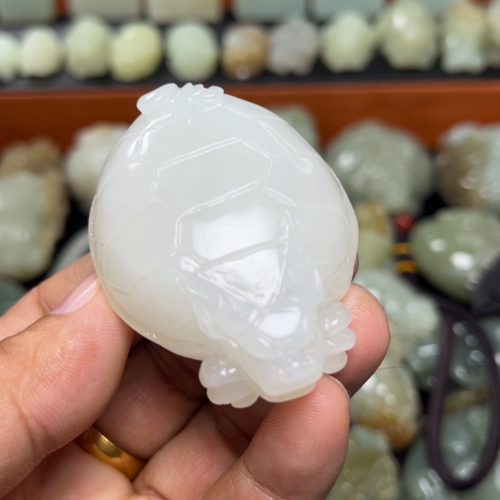 C***D和田玉未镶嵌挂件