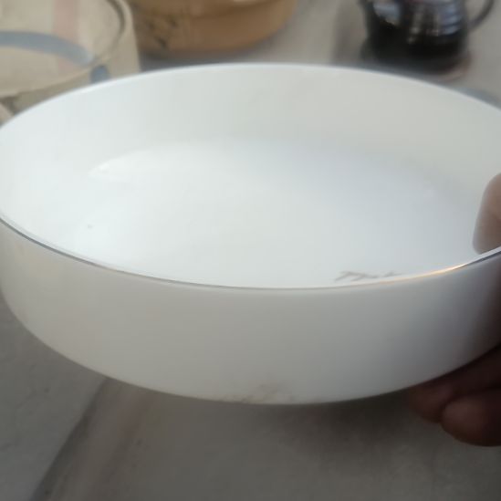 瓷片陶瓷盤子碗啥都有