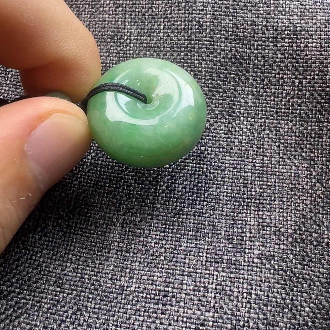 翡翠未镶嵌颈饰666777
