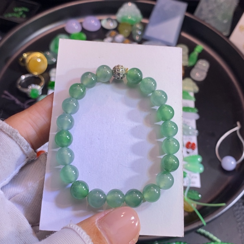 【闪购商品】翡翠挂件未镶嵌珠串