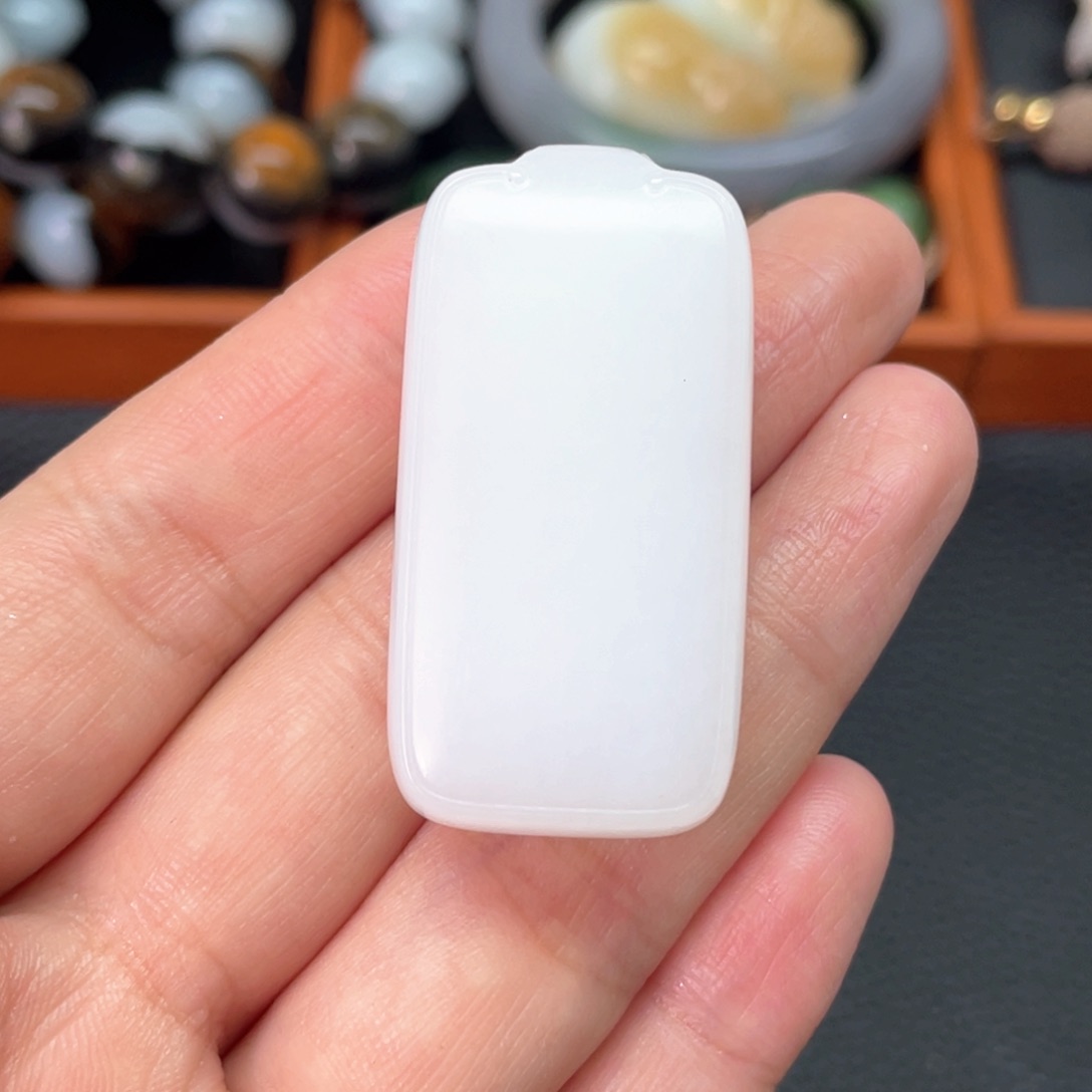 和田玉挂件未镶嵌