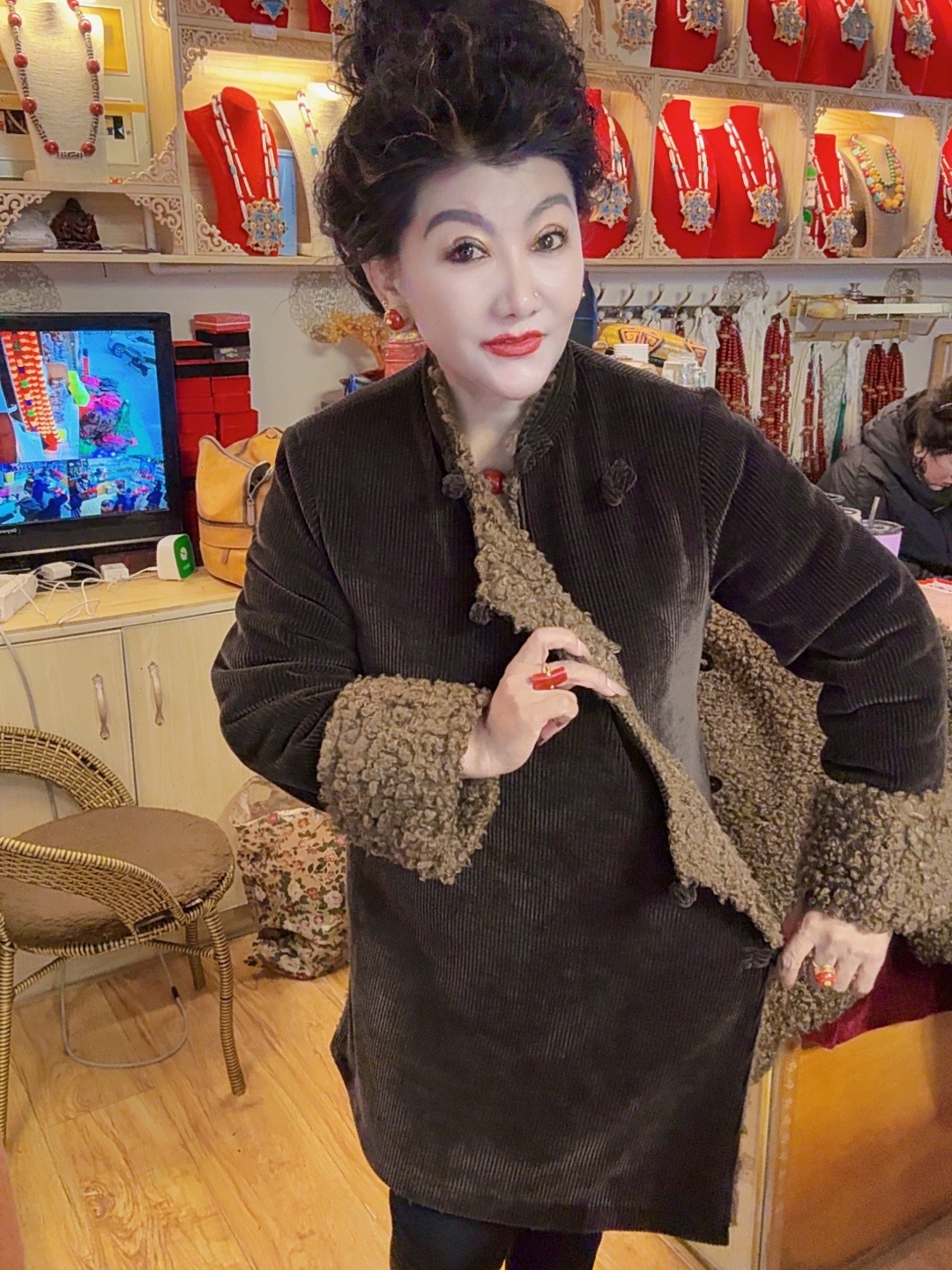 藏式保暖灯芯绒外套