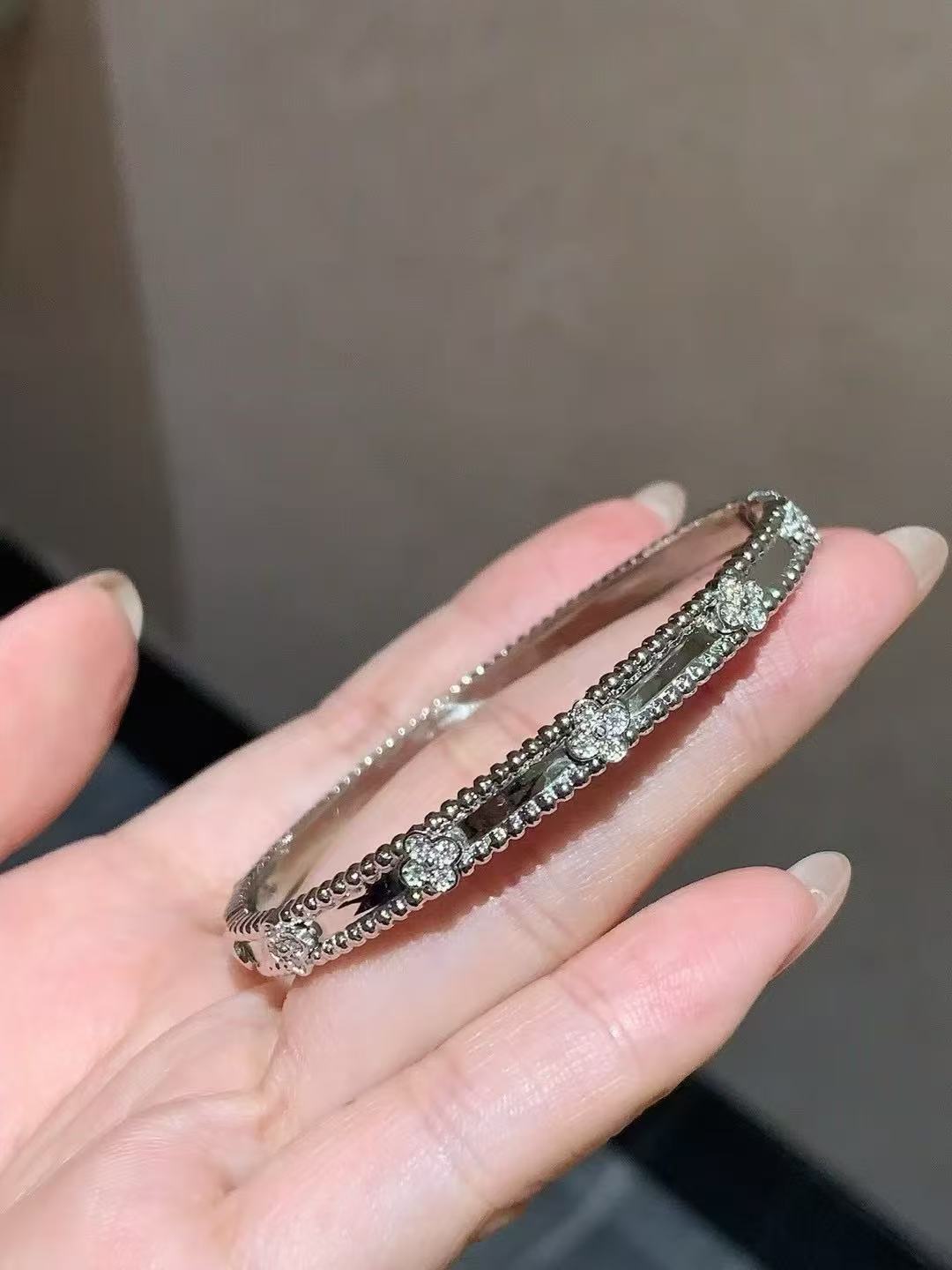 {铂金纪} PT950 镶嵌 万花筒手镯（多样性发一）