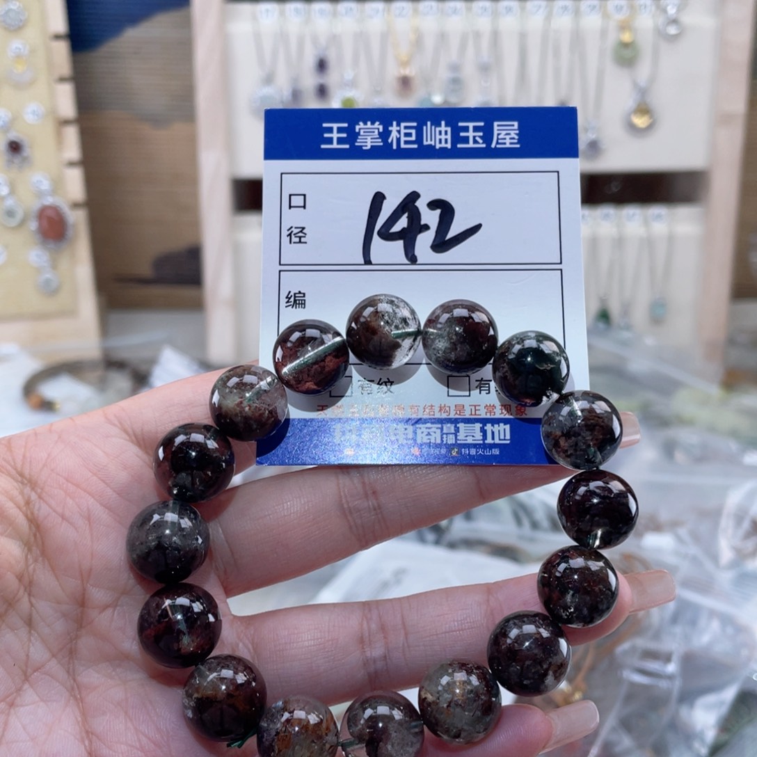 未镶嵌颈饰水晶吊坠吊坠