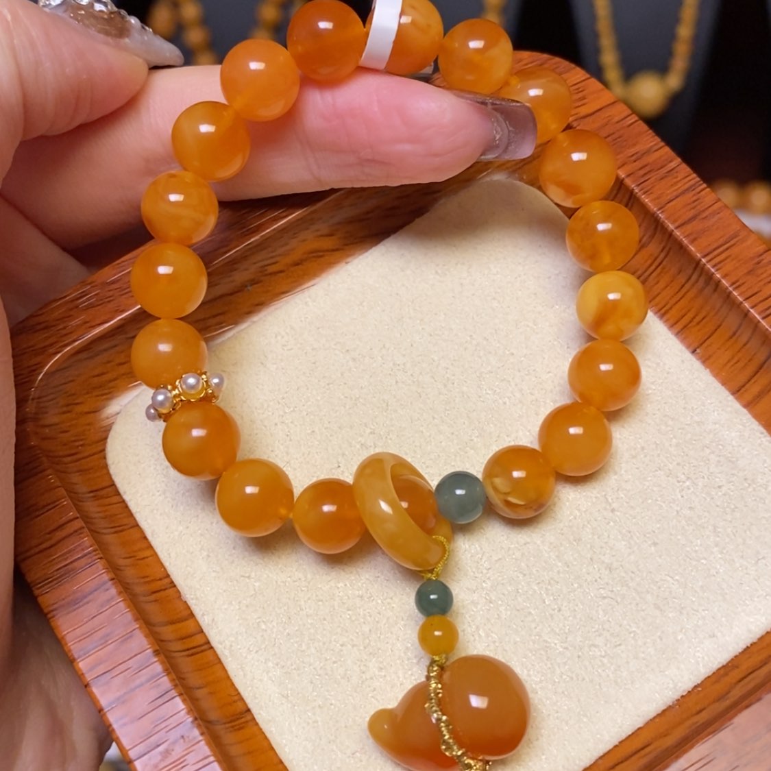 【闪购商品】蜜蜡手链未镶嵌手串