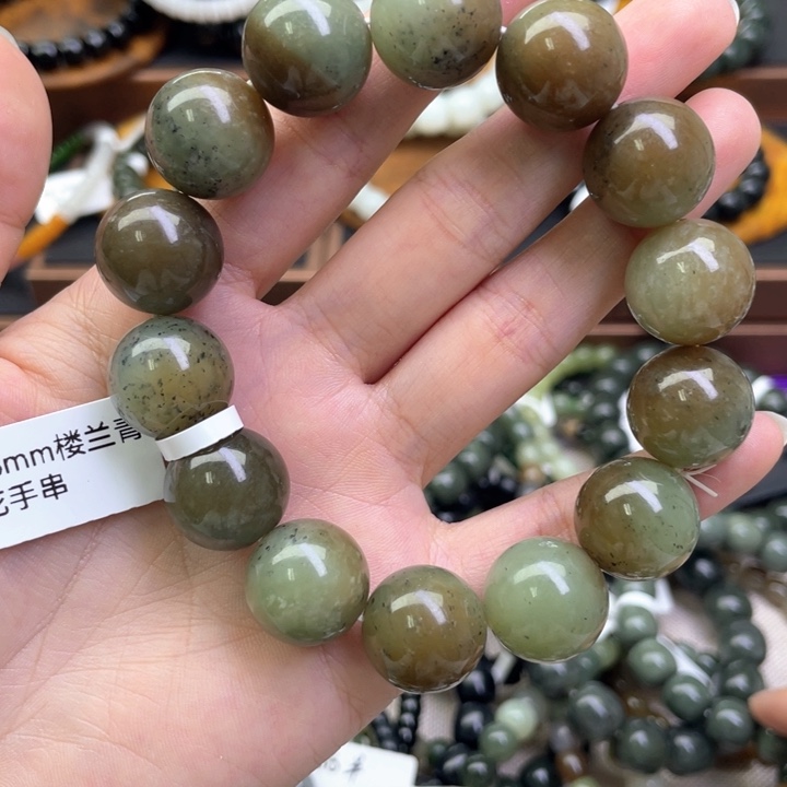 未镶嵌手链和田玉