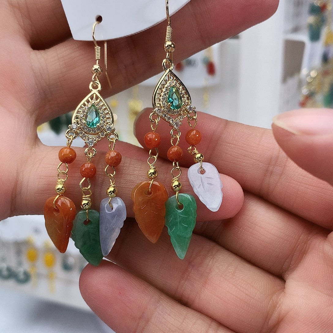 翡翠未镶嵌耳饰15