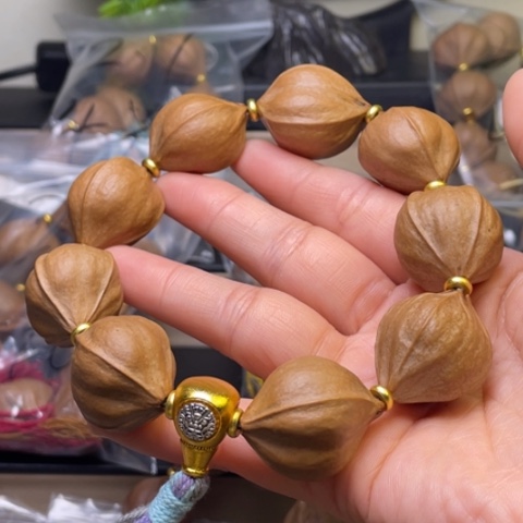手串/手链橄榄核2.4四花138