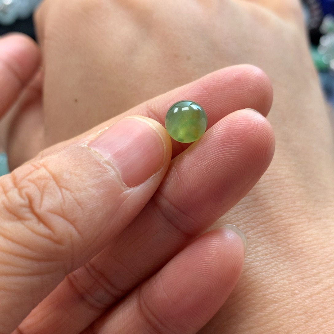 定制翡翠未镶嵌卡7.5