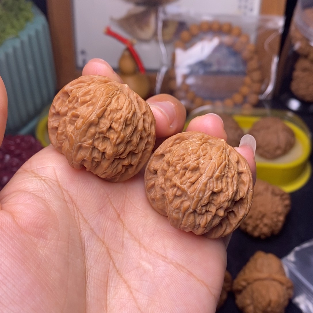 文玩核桃把件?****36.5磨盘