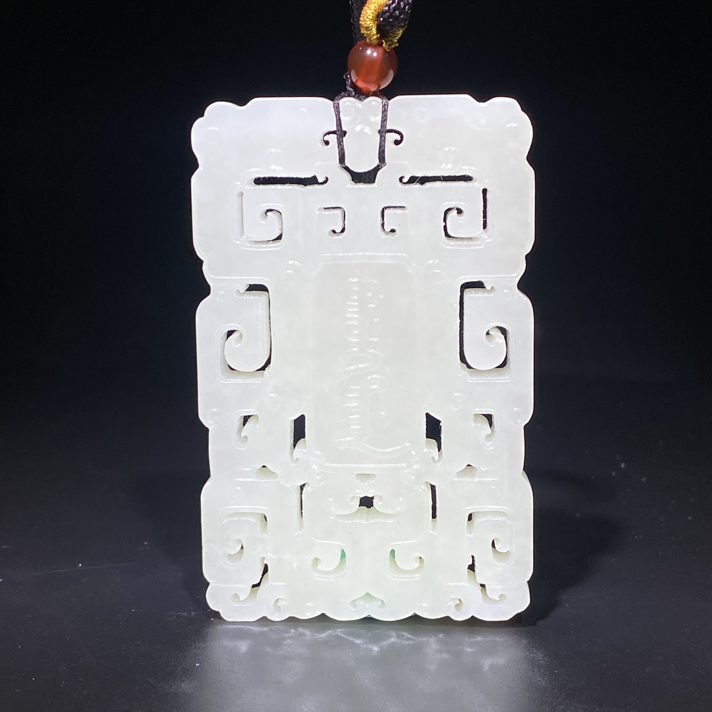 臻藏（8a）清-古玉斋戒牌2508040077