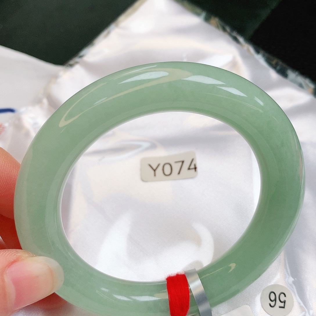 【闪购商品】翡翠手镯未镶嵌缅甸天然a货翡翠