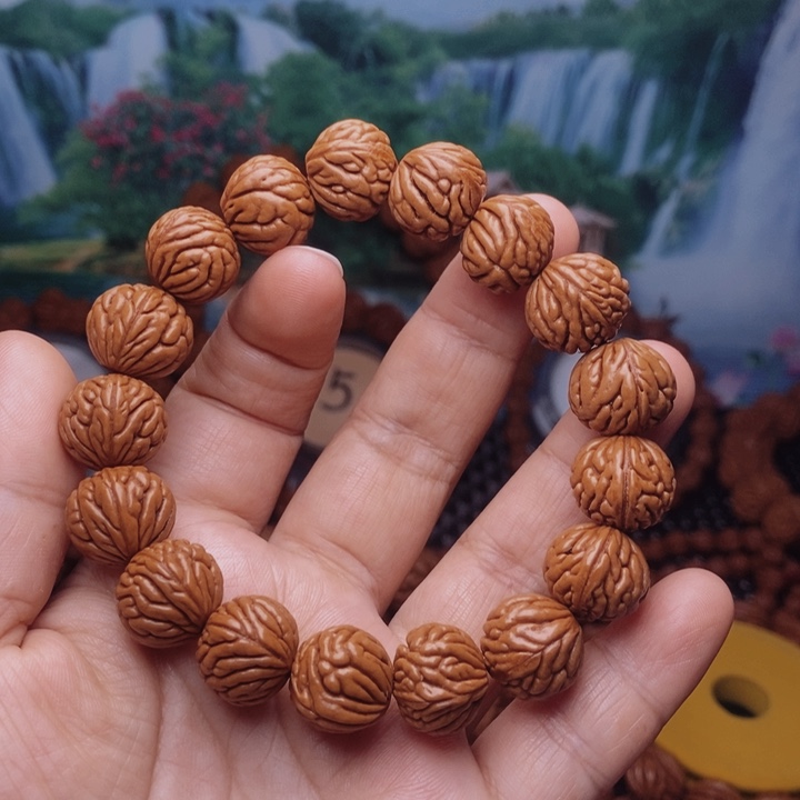手串桃核龙纹桃核