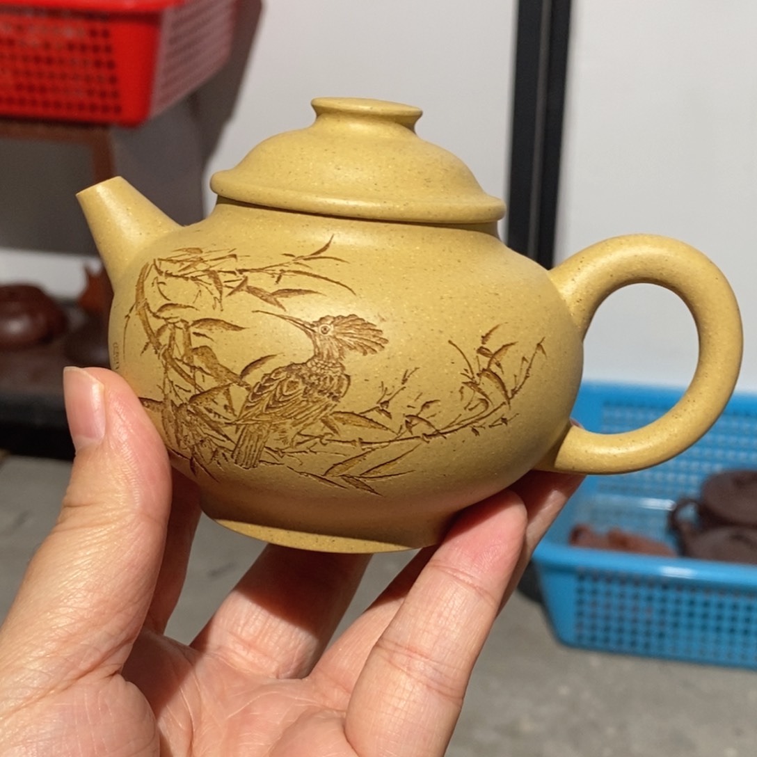 茶壶紫砂紫砂壶。紫砂壶。