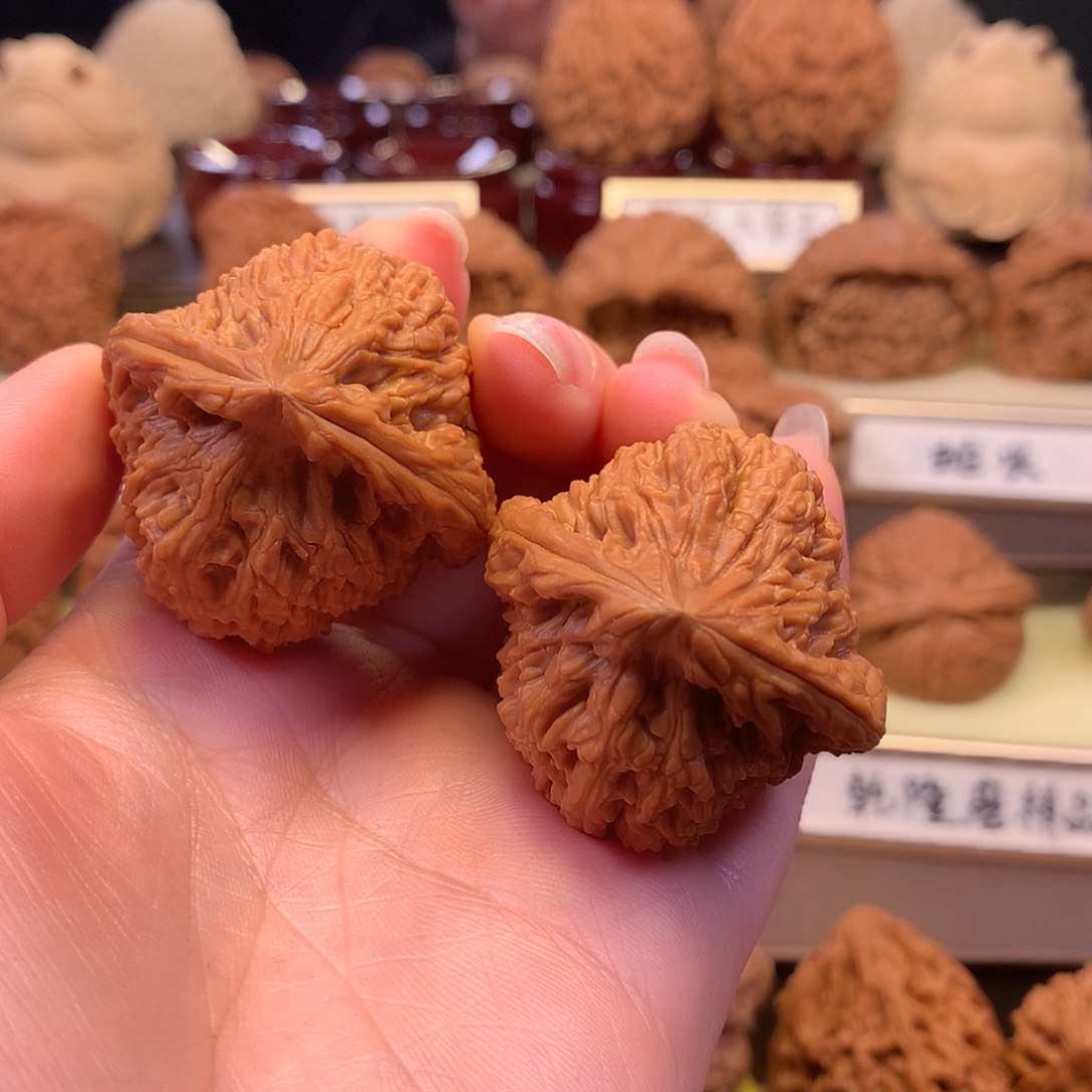 文玩核桃吊坠（**）南疆40