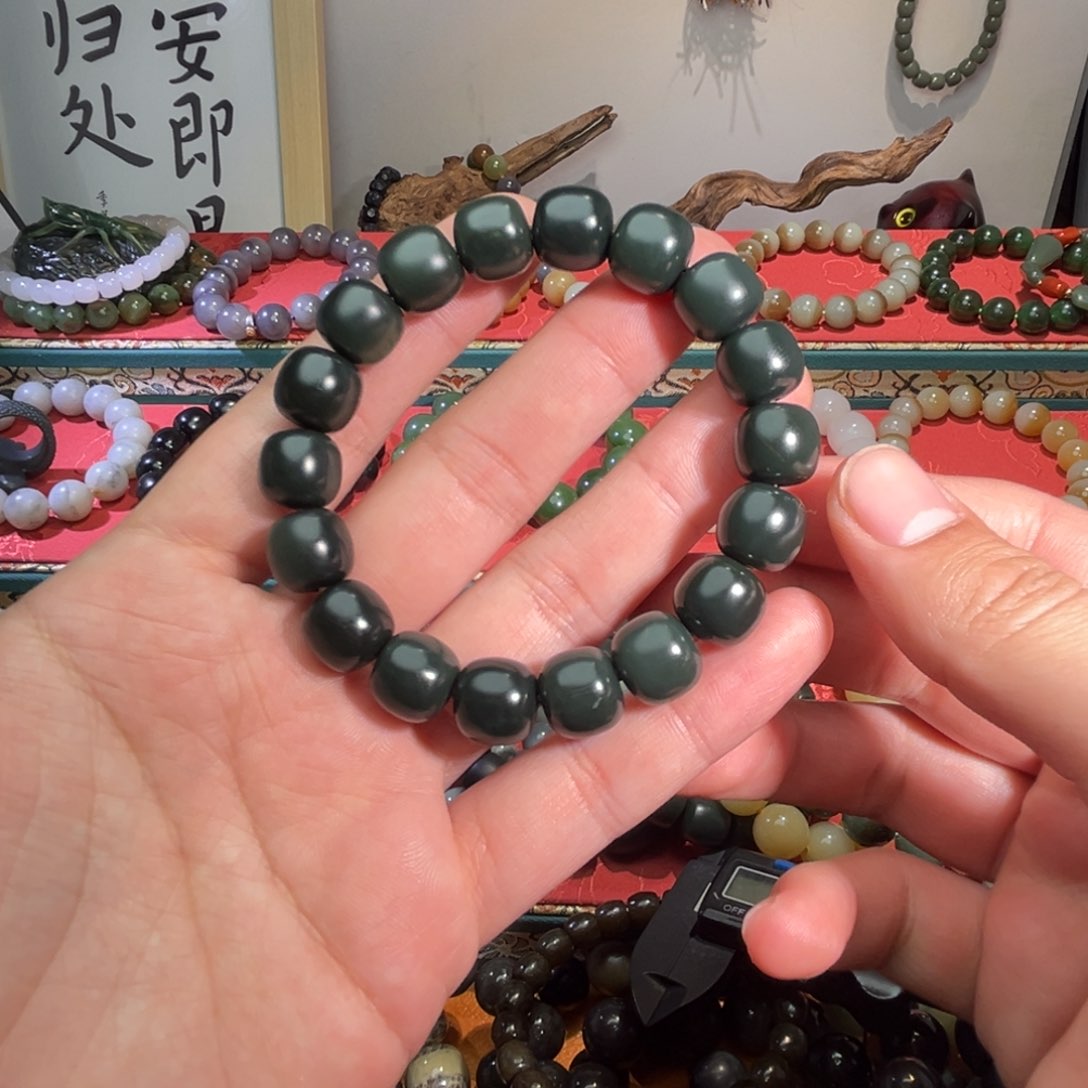 和田玉手链未镶嵌