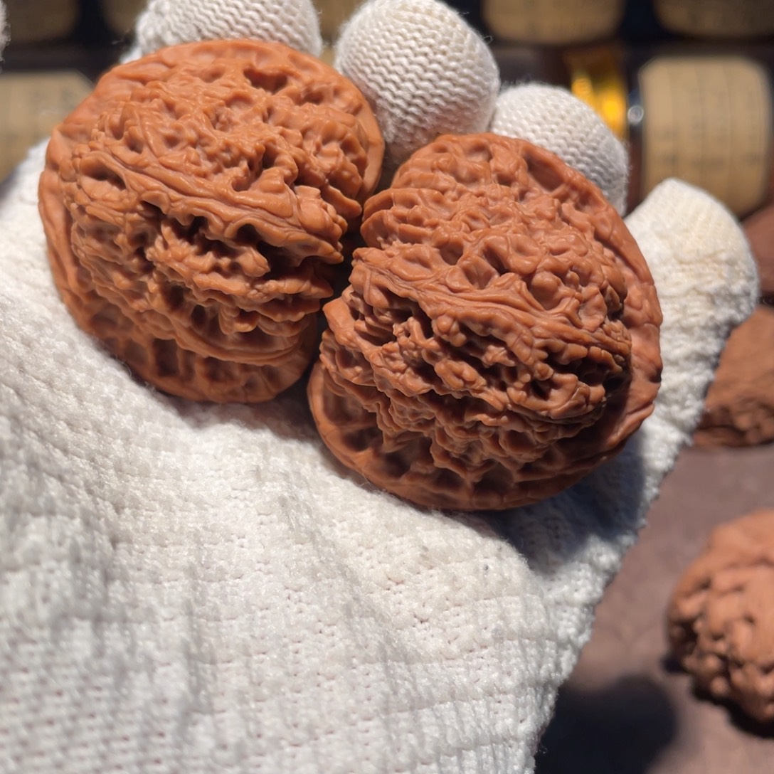 四***条文玩核桃把件45三角球疆