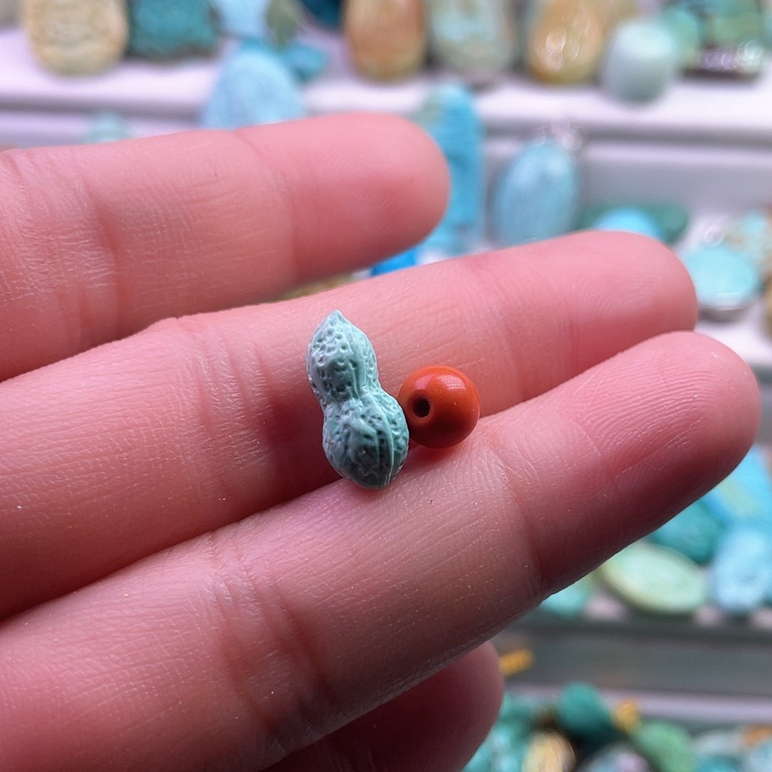 南红玛瑙颈饰未镶嵌