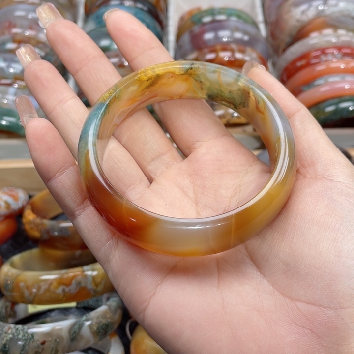 【闪购商品】玛瑙/玉髓手镯未镶嵌苏*64
